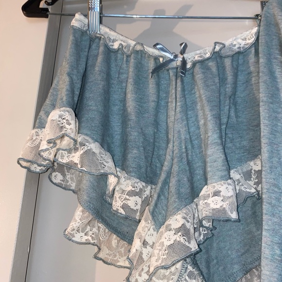 pajama set - Picture 5 of 9